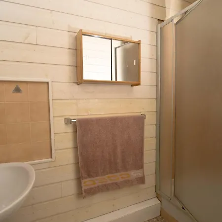 Apartment 2 Avec Magnifique Terrasse Face Mer, Au Coeur Du Quartier Pittoresque De La Chaume - Fr-1-92-711 *