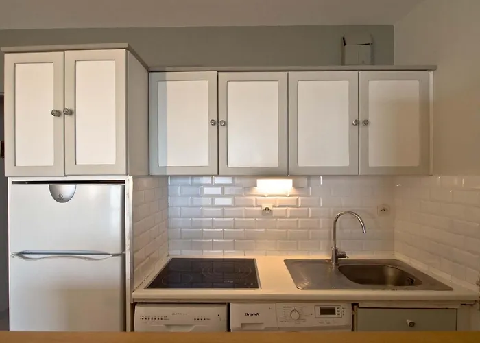 2 Avec Magnifique Terrasse Face Mer, Au Coeur Du Quartier Pittoresque De La Chaume - Fr-1-92-711 Apartamento