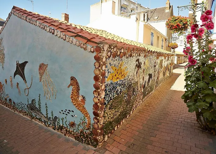 2 Avec Magnifique Terrasse Face Mer, Au Coeur Du Quartier Pittoresque De La Chaume - Fr-1-92-711 Apartamento Les Sables-dʼOlonne